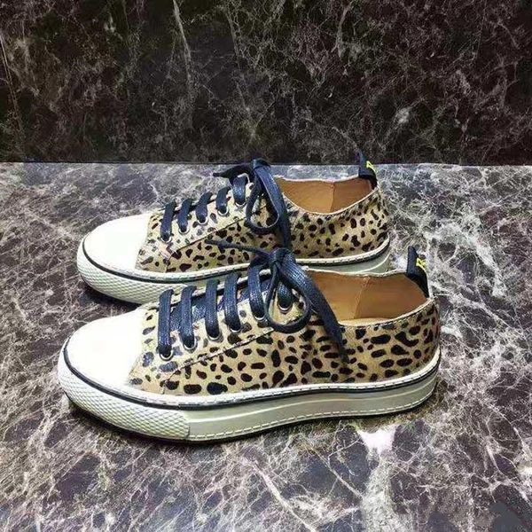 canvas flat shoes classic version simple design women's casual shoes fashion leopard pattern women lace-up sneakers, Black
canvas flat shoes classic version simple design women's casual shoes fashion leopard pattern women lace-up sneakers, Black