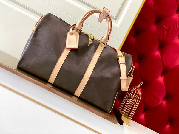 travel bag men short-distance business trip hand luggage bags dry and wet separation large capacity gym bag leather retro messenger
travel bag men short-distance business trip hand luggage bags dry and wet separation large capacity gym bag leather retro messenger