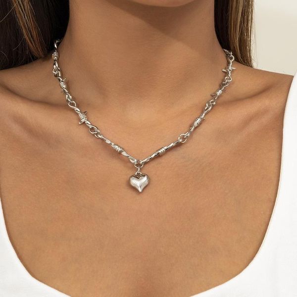 chains heart necklace woman simple necklaces for women fashion geometric chain pendant girl punk jewelry trendy zinc alloy halskette, Silver
chains heart necklace woman simple necklaces for women fashion geometric chain pendant girl punk jewelry trendy zinc alloy halskette, Silver