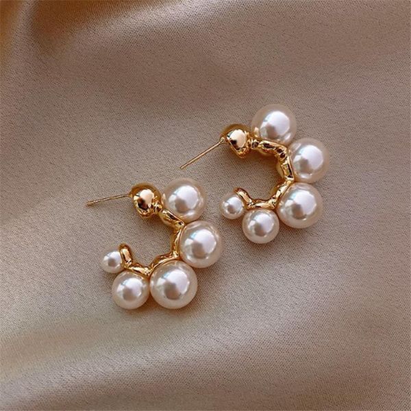 stud elegant celebrity metal korean pearl earrings for woman fashion jewelry 2021 luxury wedding party girl's unusual, Golden;silver
stud elegant celebrity metal korean pearl earrings for woman fashion jewelry 2021 luxury wedding party girl's unusual, Golden;silver