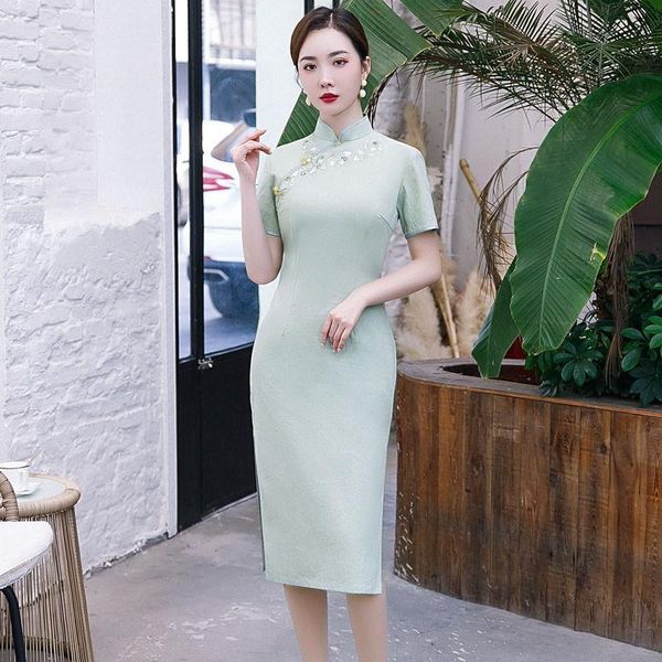 ethnic clothing summer female vintage cheongsam green cotton linen tight chinese solid evening party dress flower embroidery elegant qipao, Red
ethnic clothing summer female vintage cheongsam green cotton linen tight chinese solid evening party dress flower embroidery elegant qipao, Red