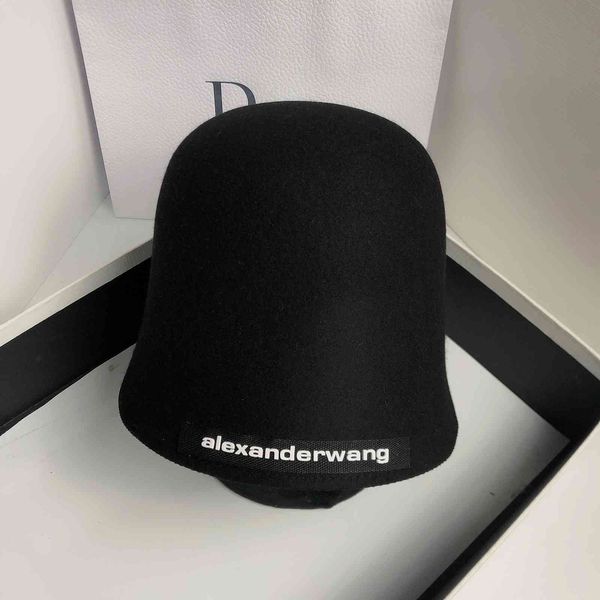 autumn and winter new king wool bucket hat usa fashion letter wang basin hat net red high cold cover hat female, Black;white
autumn and winter new king wool bucket hat usa fashion letter wang basin hat net red high cold cover hat female, Black;white