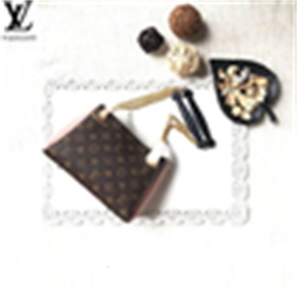 bb single bag surene brand old flower spelling skinning designer shoulder slung chain female luxury m43777 handbags bag 3f80 handles sho
bb single bag surene brand old flower spelling skinning designer shoulder slung chain female luxury m43777 handbags bag 3f80 handles sho