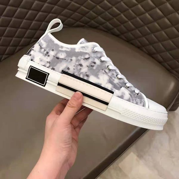 2021men's women's luxury canvas sneakers christian shoes genuine leather embroidered size 35-45 mjh01, Black
2021men's women's luxury canvas sneakers christian shoes genuine leather embroidered size 35-45 mjh01, Black