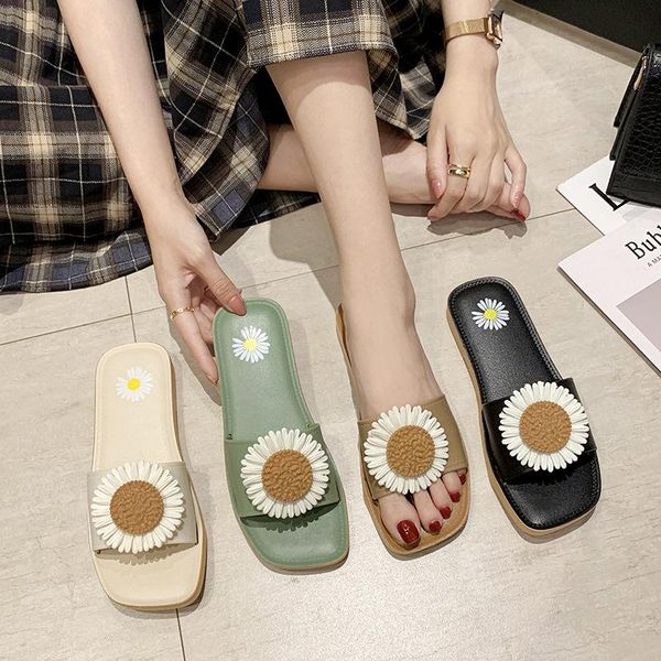 slippers summer small daisy women's single shoes wear non-slip women, Black 
slippers summer small daisy women's single shoes wear non-slip women, Black