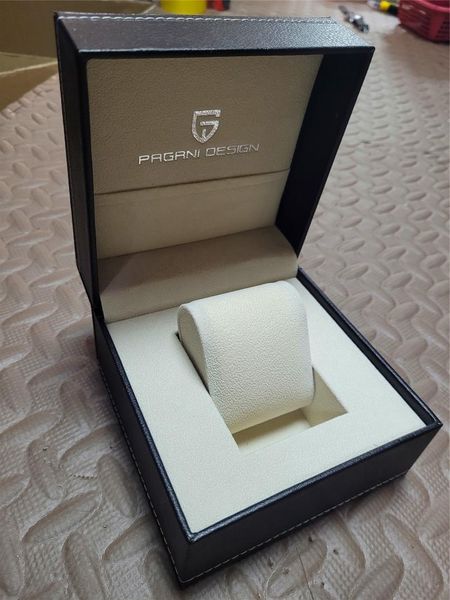 watch boxes & cases pagani design leather packaging box cajas de almacenamiento, Black;blue
watch boxes & cases pagani design leather packaging box cajas de almacenamiento, Black;blue