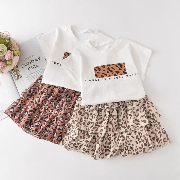 clothing sets 2021 summer kids baby girls suit short sleeve printing t-shirt+ skirt children's set, White
clothing sets 2021 summer kids baby girls suit short sleeve printing t-shirt+ skirt children's set, White