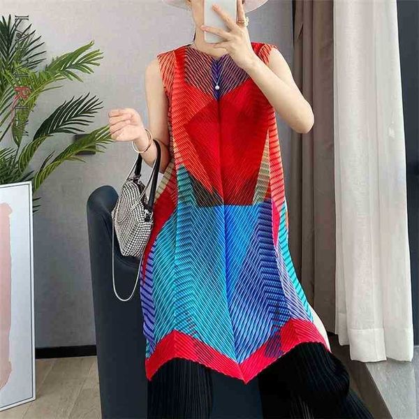 pleated printing sleeveless dress for women elastic loose summer dresses female fashion arrivals 2d1616 210526, Black;gray
pleated printing sleeveless dress for women elastic loose summer dresses female fashion arrivals 2d1616 210526, Black;gray