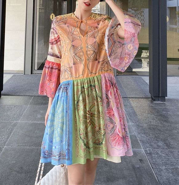 spring summer luxury designer runway women contrast color printed vintage o neck flare sleeve loose knee-length dress 210514, Black;gray
spring summer luxury designer runway women contrast color printed vintage o neck flare sleeve loose knee-length dress 210514, Black;gray