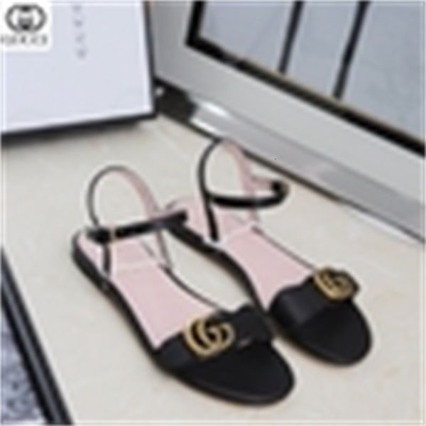 handmade sandals thongs designer walking tennis luxury slippers mules slides women shoes casual 18fw, Black;white
handmade sandals thongs designer walking tennis luxury slippers mules slides women shoes casual 18fw, Black;white