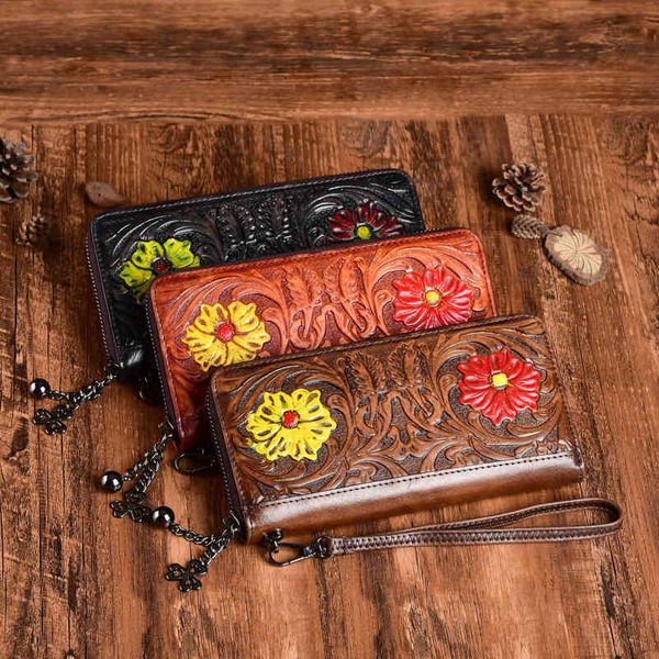 wallet hand zipper bag with embossing technology of cow hide, Red;black
wallet hand zipper bag with embossing technology of cow hide, Red;black