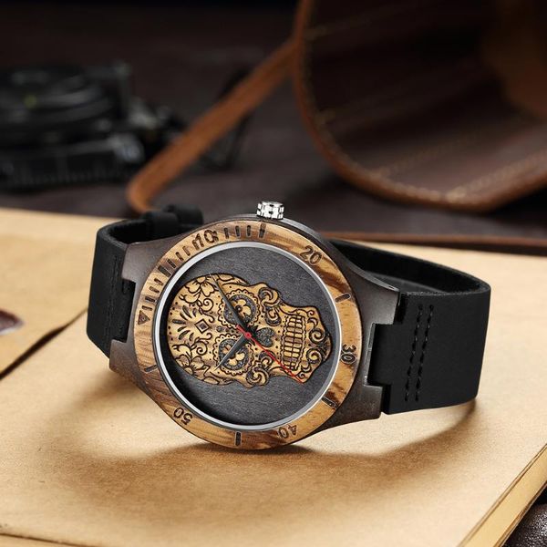 wristwatches unique engraved flowers quartz wood watches steampunk men's genuine leather wristwatch cool man wooden clock, Slivery;brown
wristwatches unique engraved flowers quartz wood watches steampunk men's genuine leather wristwatch cool man wooden clock, Slivery;brown