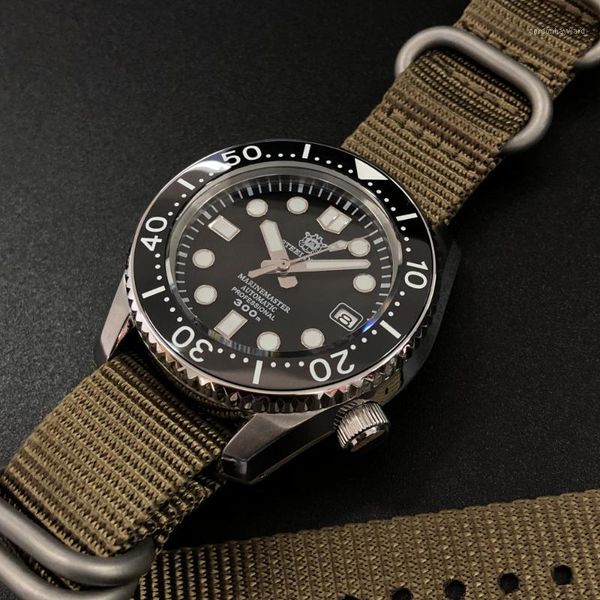 wristwatches steeldive sd1968 unique design super luminous bgw9 nh35 30atm water resistant men dive watch with unmovable case back, Slivery;brown
wristwatches steeldive sd1968 unique design super luminous bgw9 nh35 30atm water resistant men dive watch with unmovable case back, Slivery;brown