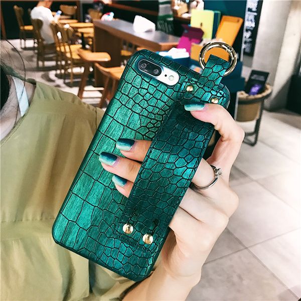 plain with wrist strap case for iphone11 pro max case leather hard back cover coque for iphone 8 plus 6s 6 7 plus x xr fundas capa
plain with wrist strap case for iphone11 pro max case leather hard back cover coque for iphone 8 plus 6s 6 7 plus x xr fundas capa