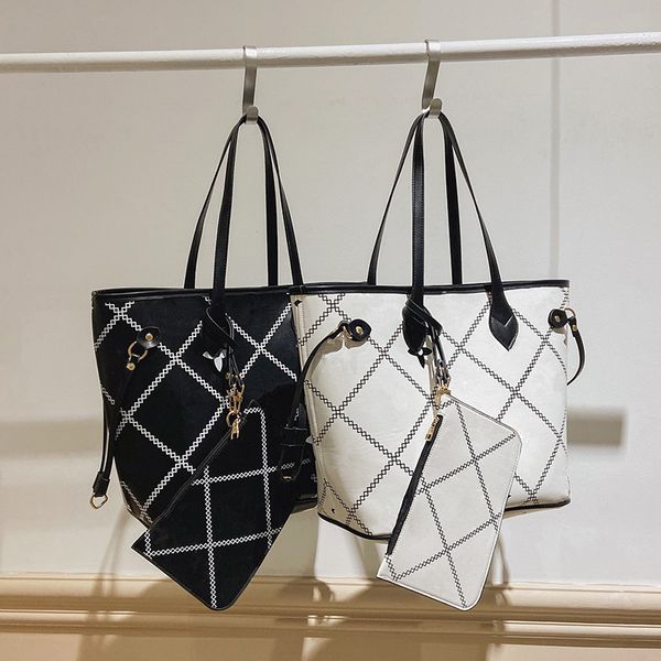 women handbags lattice 2pcs set hand bag fashion clutch handbag tote messenger shoulder bag wallet black white
women handbags lattice 2pcs set hand bag fashion clutch handbag tote messenger shoulder bag wallet black white