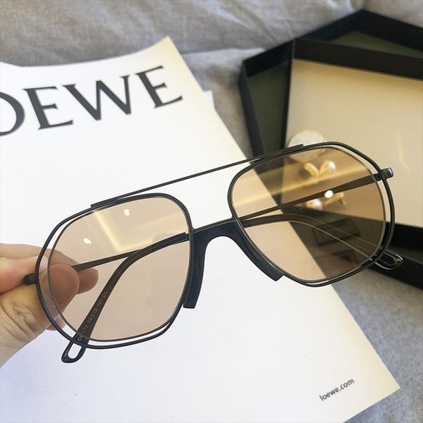 high qulity womens over square sunglasses men metal fashion shades female lady clear tea eyewear, White;black
high qulity womens over square sunglasses men metal fashion shades female lady clear tea eyewear, White;black