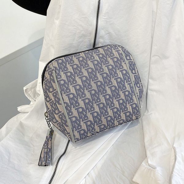 factory direct sale 75% off women's 2021 new korean waist shell canvas light broadband printing one shoulder messenger bags
factory direct sale 75% off women's 2021 new korean waist shell canvas light broadband printing one shoulder messenger bags