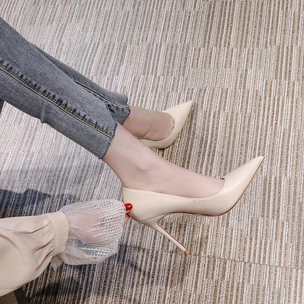 dress shoes fall 2021 pointy high heels for women professional matching skirt work slim large size single, Black
dress shoes fall 2021 pointy high heels for women professional matching skirt work slim large size single, Black