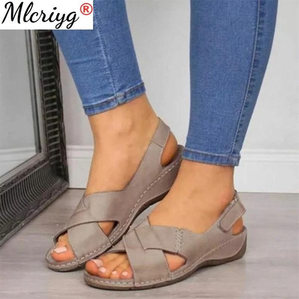sandals women summer fashion casual fish mouth shoes solid beach ladies plus size platform shoe sandalias, Black
sandals women summer fashion casual fish mouth shoes solid beach ladies plus size platform shoe sandalias, Black