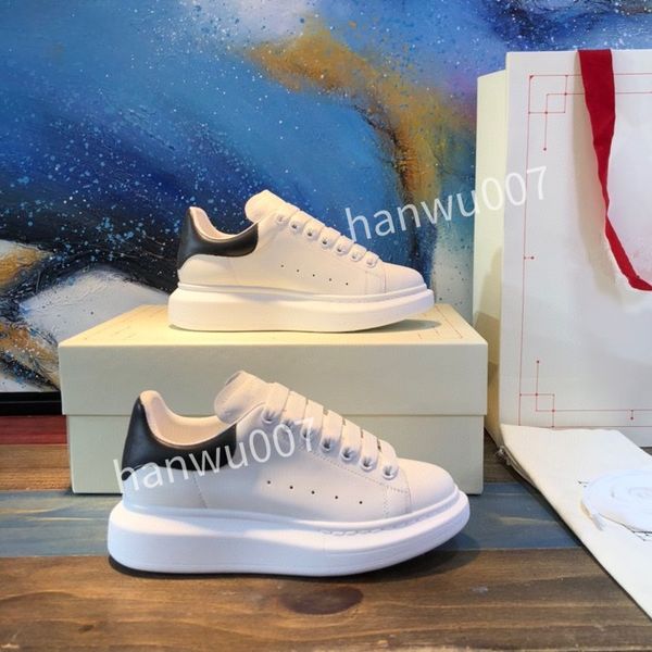 2022 women designer boots knitted 35-46 stretch martin black leather knight women short boot design casual shoes luxurys designer boots yn20
2022 women designer boots knitted 35-46 stretch martin black leather knight women short boot design casual shoes luxurys designer boots yn20