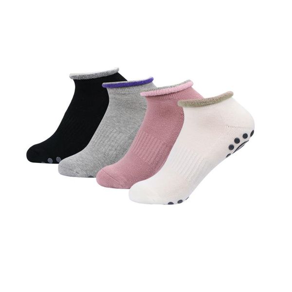 sports socks vihir 4 pairs/bag women yoga pilates cotton gym non slip massage toe with silicone dot, Black
sports socks vihir 4 pairs/bag women yoga pilates cotton gym non slip massage toe with silicone dot, Black