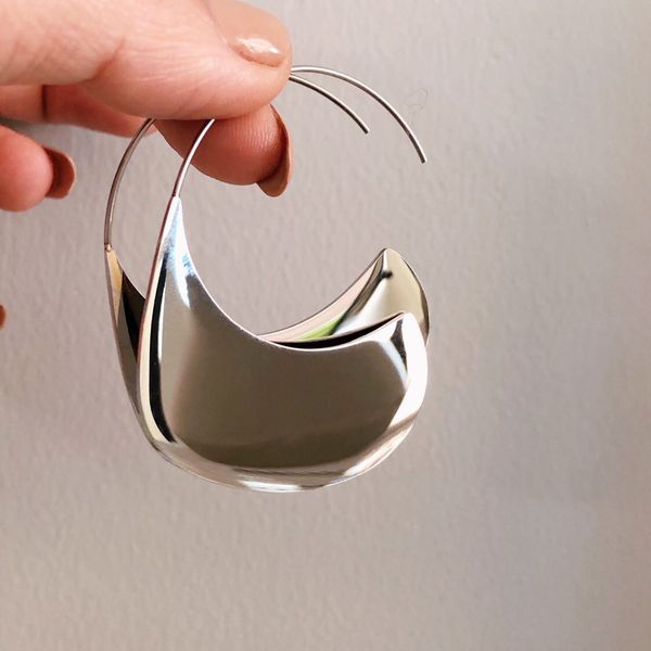 fashion famous brand designer geometric mirror arc hook silver colour earrings for women luxury jewelry trend 2021, Golden
fashion famous brand designer geometric mirror arc hook silver colour earrings for women luxury jewelry trend 2021, Golden