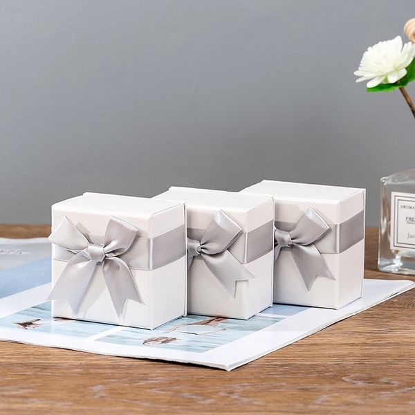 Gtj pendant exquisite jewelry packaging es ribbon bow exquisite ring earring necklace pendant box jewelry boxes, Black;white
Gtj pendant exquisite jewelry packaging es ribbon bow exquisite ring earring necklace pendant box jewelry boxes, Black;white