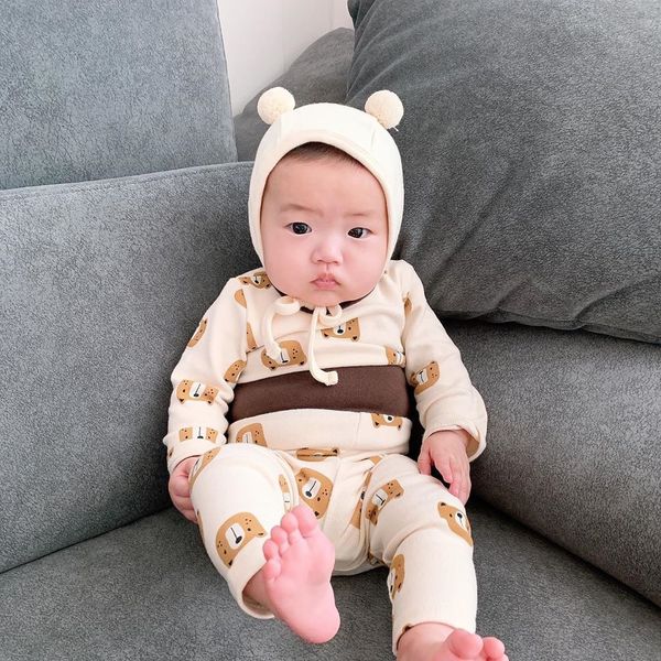 baby clothes set kids bear print kids long sleeve t shirt and pants legging 2pcs children pajamas suit baby home clothing, White
baby clothes set kids bear print kids long sleeve t shirt and pants legging 2pcs children pajamas suit baby home clothing, White