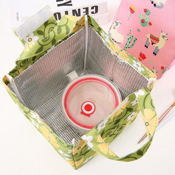 storage bags insulated lunch floral print bag for women kids camping picnic waterproof food fresh-keeping drink cooler
storage bags insulated lunch floral print bag for women kids camping picnic waterproof food fresh-keeping drink cooler