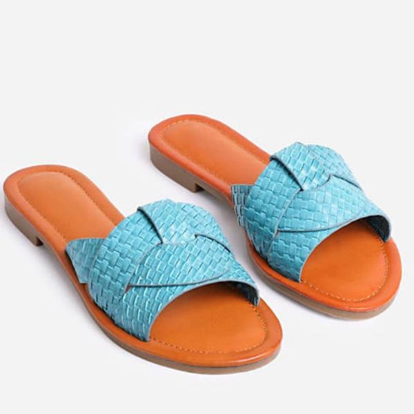 slippers large size 36-42 snake pattern women sandals summer beach shoes stone grain flipflops serpentine flat slides 2021, Black
slippers large size 36-42 snake pattern women sandals summer beach shoes stone grain flipflops serpentine flat slides 2021, Black