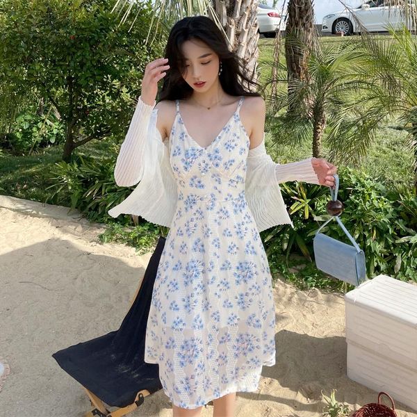 casual dresses coigarsam french style floral print women dress summer chiffon embroidery open stitch v-neck white cardigan 37021, Black;gray
casual dresses coigarsam french style floral print women dress summer chiffon embroidery open stitch v-neck white cardigan 37021, Black;gray