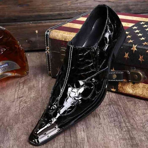 preto dress shoes primavera verão couro envernizado dos homens apontou sapatos toe de metal ponta studded deslizamento clássico sobre oxford, Black
preto dress shoes primavera verão couro envernizado dos homens apontou sapatos toe de metal ponta studded deslizamento clássico sobre oxford, Black