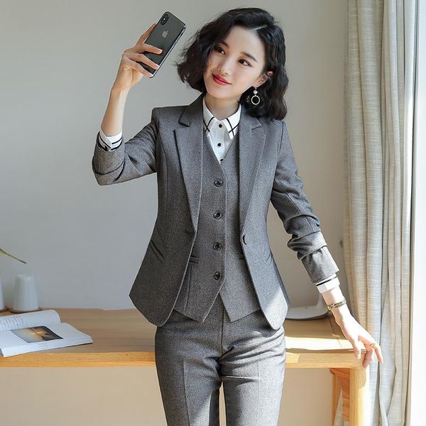jacket+vest+trouser women female formal office suit work wear 3 three piece set woman plus size women's black grey pantsuits suits & bl, White;black
jacket+vest+trouser women female formal office suit work wear 3 three piece set woman plus size women's black grey pantsuits suits & bl, White;black