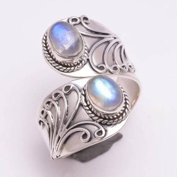 retro color moonstone ring female adjustable exaggerated carved punk style rings for women girls vintage gifts cluster, Golden;silver
retro color moonstone ring female adjustable exaggerated carved punk style rings for women girls vintage gifts cluster, Golden;silver