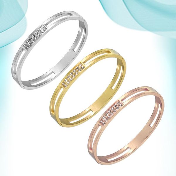 bangle 2021 creative bangles with diamonds and fashion hollow zircon titanium steel bracelet party holiday gifts for women, Black
bangle 2021 creative bangles with diamonds and fashion hollow zircon titanium steel bracelet party holiday gifts for women, Black