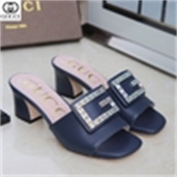 slides designer sneakers luxury loafers women shoes high pumps heels ballerinas sandals dress slippers mules qida, Black;white
slides designer sneakers luxury loafers women shoes high pumps heels ballerinas sandals dress slippers mules qida, Black;white