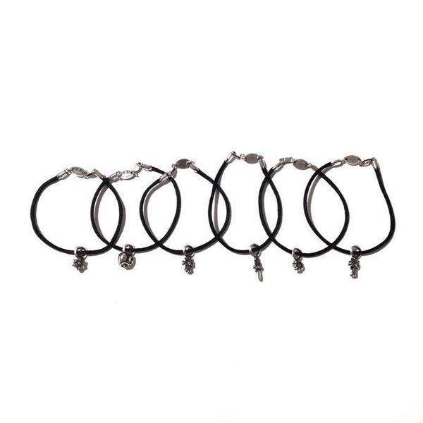 party favor chrome/hearts bracelet croxin quan zhilong's same benmingnian red rope black rope sterling sil
party favor chrome/hearts bracelet croxin quan zhilong's same benmingnian red rope black rope sterling sil
