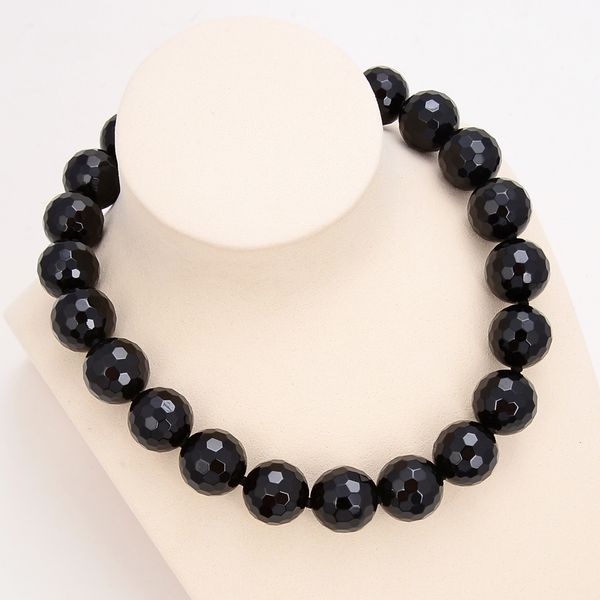 guaiguai jewelry natural 20mm black round faceted onyx gems stone necklace for women real gems stone lady fashion jewellery, Silver
guaiguai jewelry natural 20mm black round faceted onyx gems stone necklace for women real gems stone lady fashion jewellery, Silver