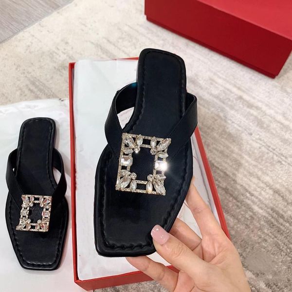 fashion slippers women shiny rhinestone black flat flip flops designer 2021 summer new exterior slippers ladies party shoes
fashion slippers women shiny rhinestone black flat flip flops designer 2021 summer new exterior slippers ladies party shoes