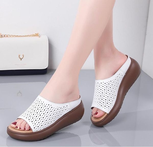 dress shoes genuine leather thick bottom flip flops women platform high-heeled sandal ladies mother slides beach shoe, Black
dress shoes genuine leather thick bottom flip flops women platform high-heeled sandal ladies mother slides beach shoe, Black