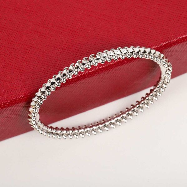 2022 luxury quality charm punk bangle in two colors plated for women wedding jewelry gift have box stamp ps7361, Black
2022 luxury quality charm punk bangle in two colors plated for women wedding jewelry gift have box stamp ps7361, Black
