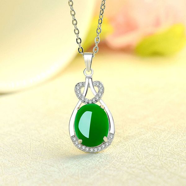 natural green jade chalcedony water drop pendant 925 silver necklace chinese carved charm jewelry fashion amulet gifts for women
natural green jade chalcedony water drop pendant 925 silver necklace chinese carved charm jewelry fashion amulet gifts for women