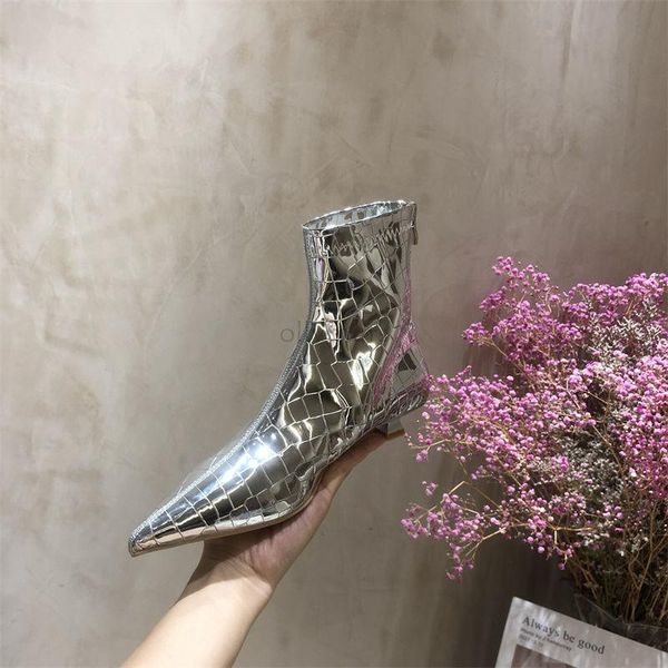 boots 2021 designer brand beige pointed women short autumn single kitten heel thin middle ankle botas, Black
boots 2021 designer brand beige pointed women short autumn single kitten heel thin middle ankle botas, Black