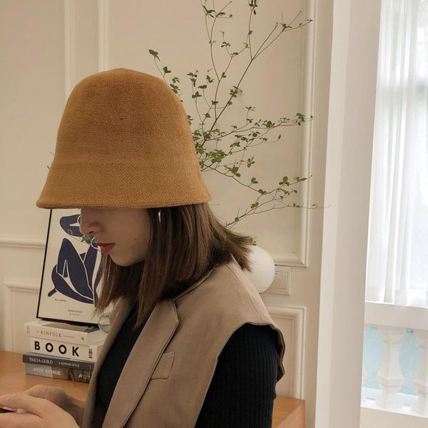 wide brim hats 2021 panama warm winter women's bucket hat for felt wool girl fashion fur black cap, Blue;gray
wide brim hats 2021 panama warm winter women's bucket hat for felt wool girl fashion fur black cap, Blue;gray