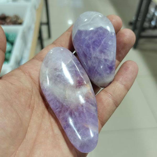 1pcs natural amethyst original stone small oval beans fish tank stones hand play decoration desk beaded ornament decorative objects & figuri
1pcs natural amethyst original stone small oval beans fish tank stones hand play decoration desk beaded ornament decorative objects & figuri