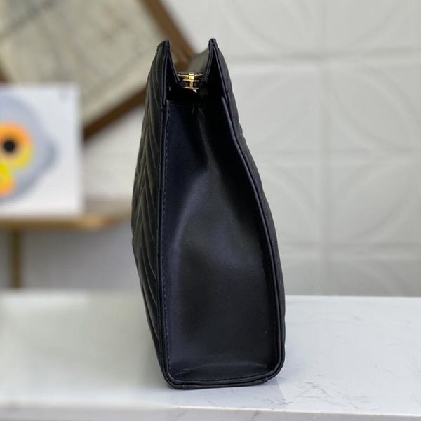 style femme women quilted attache case high lady hand bag genuine real leather handbag
style femme women quilted attache case high lady hand bag genuine real leather handbag