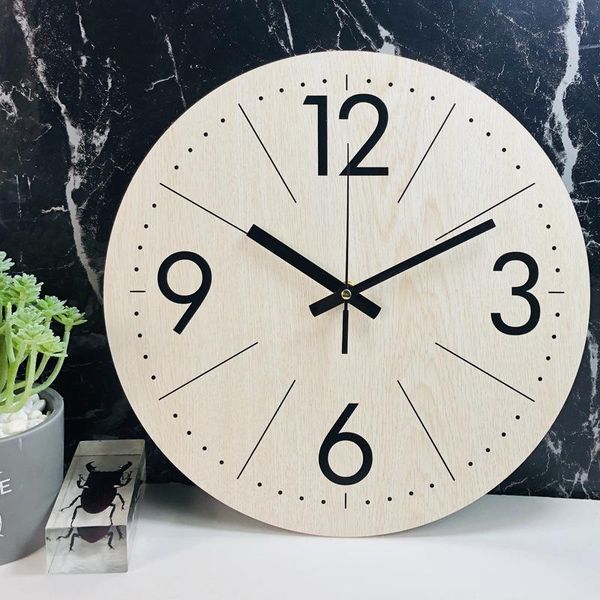 wall clocks 12inch nordic wood hanging clock simple european style watch mute second sweeping home decoration
wall clocks 12inch nordic wood hanging clock simple european style watch mute second sweeping home decoration