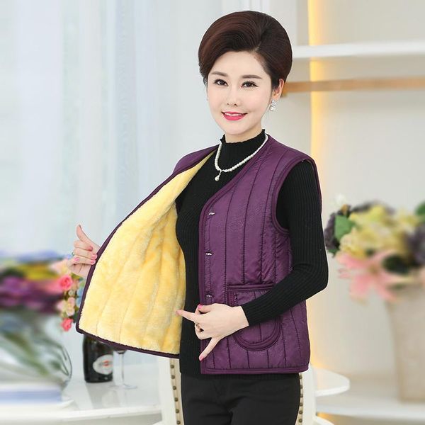 women's vests middle-aged clothing vest coat 2021 autumn winter warm cotton waistcoat womens large size jacket, Black;white
women's vests middle-aged clothing vest coat 2021 autumn winter warm cotton waistcoat womens large size jacket, Black;white