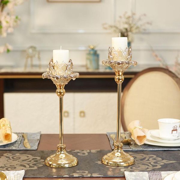 golden candlestick glass romantic candlelight dinner props candle holder table decoration simple modern american european style
golden candlestick glass romantic candlelight dinner props candle holder table decoration simple modern american european style