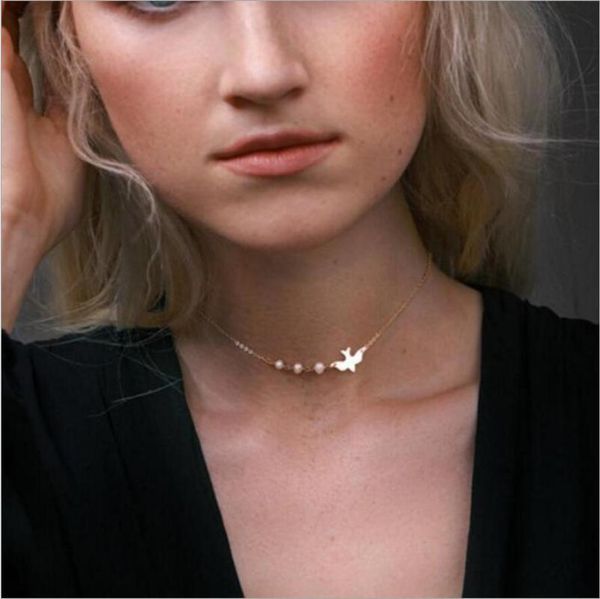 chokers tiny peace pigeon choker necklace for women gold chain smalll birds pendant on neck bohemian chocker jewelry, Golden;silver
chokers tiny peace pigeon choker necklace for women gold chain smalll birds pendant on neck bohemian chocker jewelry, Golden;silver